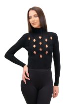 Acest top a fost realizat pentru femeile care vor sa iti mentina spiritul liber la cote inalte. Având la baza un model clasic, piesele din colectia AVA au ca idee principala atractia feminina. Astfel, decupajele frontale devin detaliul cheie al acestei piese vestimentare.